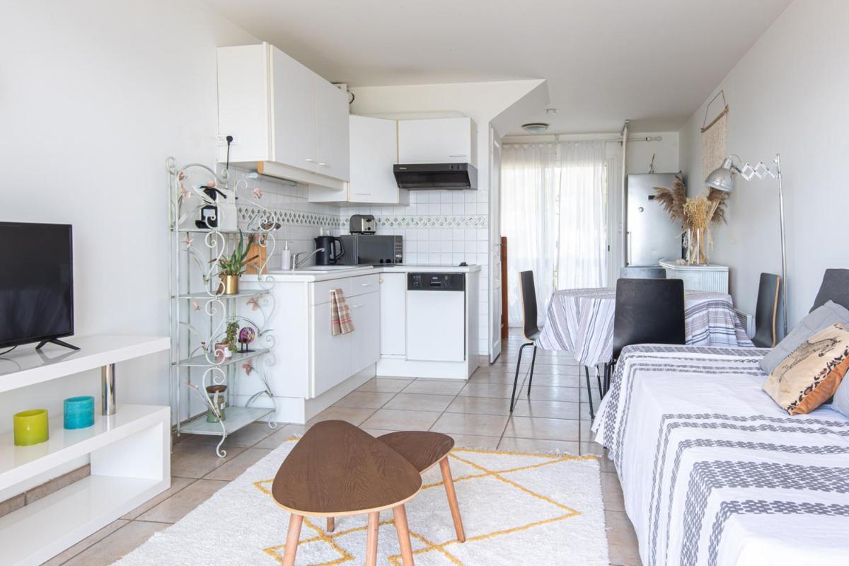 Les Pieds Dans L Eau Apartment Hyeres